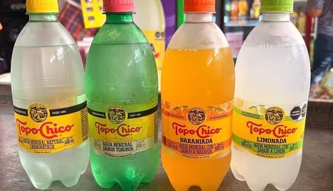 Topo Chico sorprende con nuevas bebidas de Naranjada y Limonada: esto cuestan