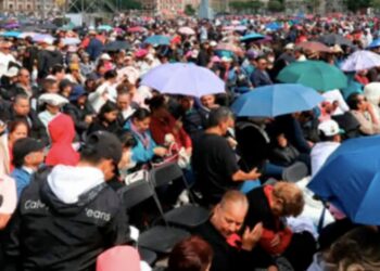 VIDEO: Sheinbaum cierra gira de Segundo Informe ante más de 70 mil personas en el Zócalo