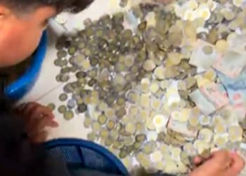 VIDEO: Familia llena una alcancía durante dos años y sorprende con la cantidad que logró ahorrar