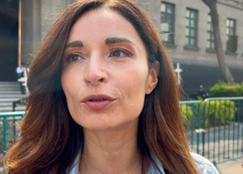 Laura Ballesteros cuestiona que la Cámara de Diputados esté vacía este 15 de septiembre