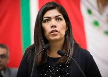Proponen que hijos de funcionarios estudien en escuelas públicas