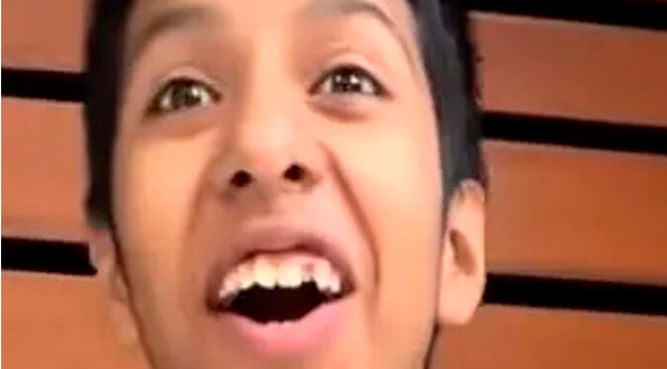 VIDEO: Joven cree que conoció a Luisito Comunica, se toma la foto y hasta dice “vaya dato perturbador”… pero era un tiktoker