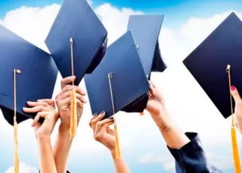 ¡La UNAM permitirá titularse SIN TESIS NI EXAMEN!: La universidad abrió una nueva modalidad de titulación más rápida