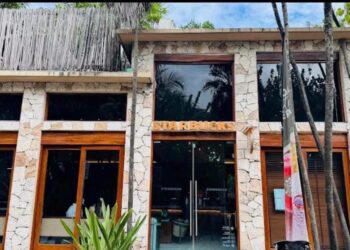 Starbucks cierra su sucursal más emblemática en la zona hotelera de Tulum