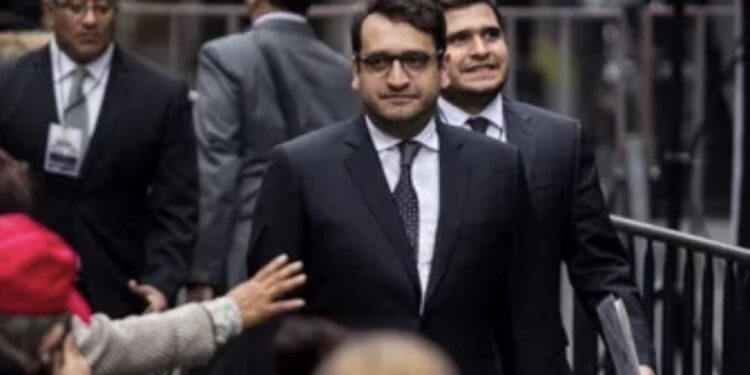 Andy López Beltrán se registra para buscar una diputación federal en Tabasco