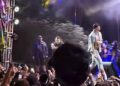 VIDEO: El Bogueto abandona escenario y cancela presentación tras incidente con un fan
