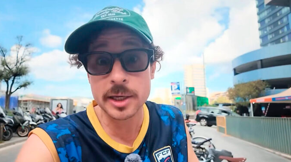 VIDEO: Luisito Comunica vive momentos de terror al presenciar fuerte asalto mientras grababa un video